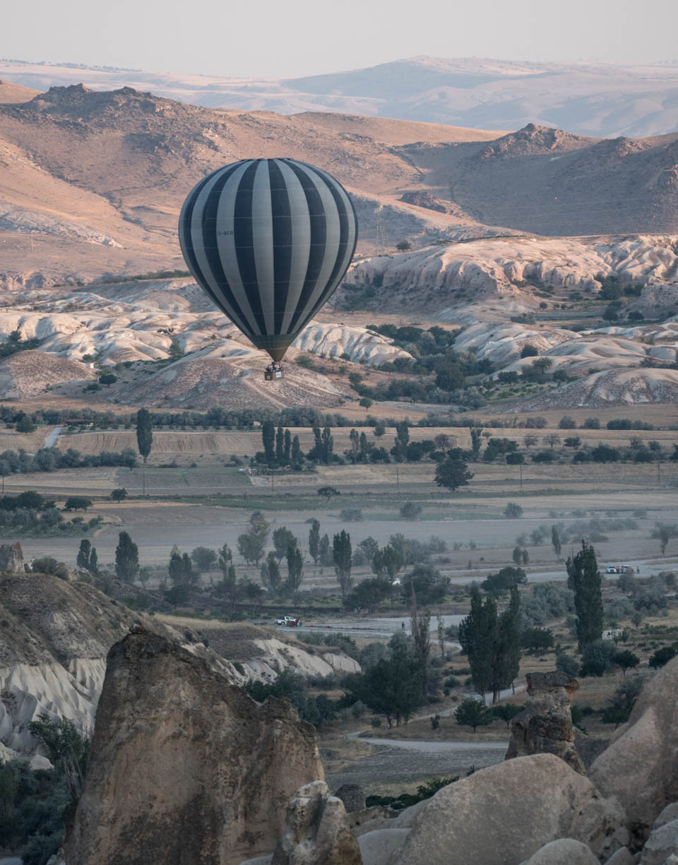 Balloons and stone cities in Cappadocia – Gallery